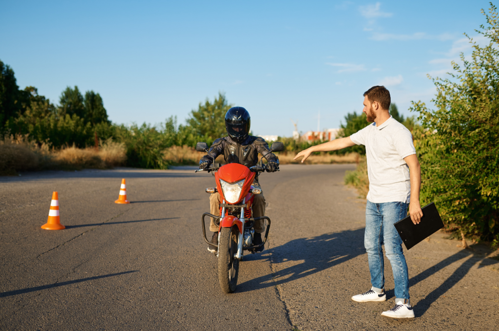 Motorrijbewijs halen als je al autorijbewijs hebt